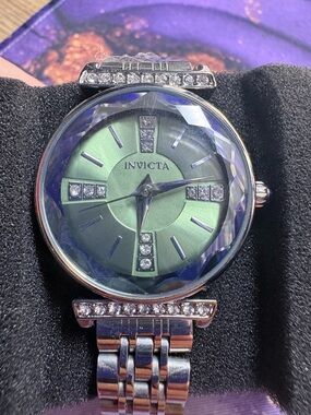 INVICTA Green Dial Silver-Tone Crystal Bracelet Watch NWOT